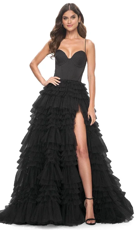 TightstrapLa Femme 32071 - Sweetheart Ruffled Skirt Prom Dress