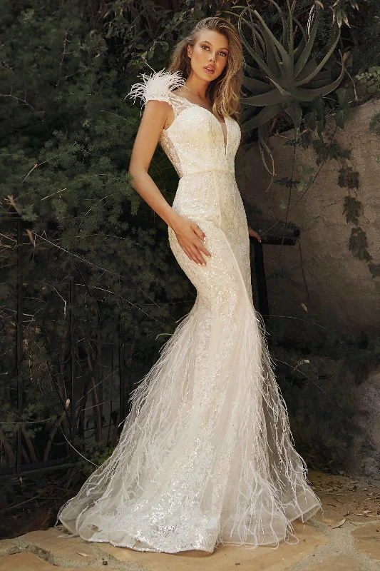 TightsecurityCinderella Divine C57W Embellished Mermaid Feather Bridal Gown