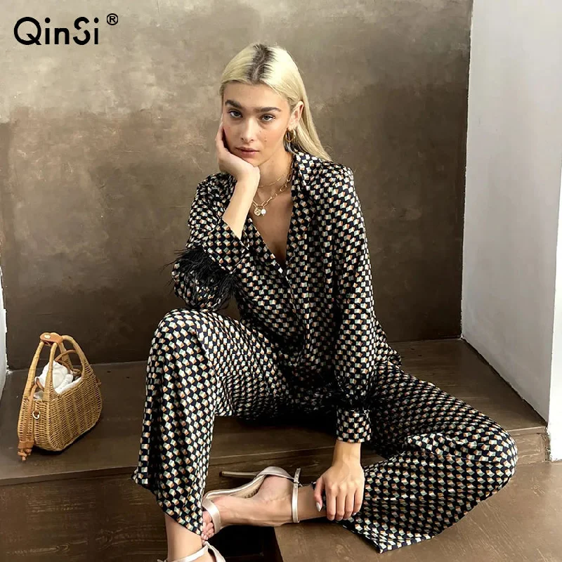 Bclout/QINSI Female Casual Trouser Suits Autumn Print Long Sleeve Turn Down Collar Sleepwear Feathers Pajamas Women 2 Piece Set