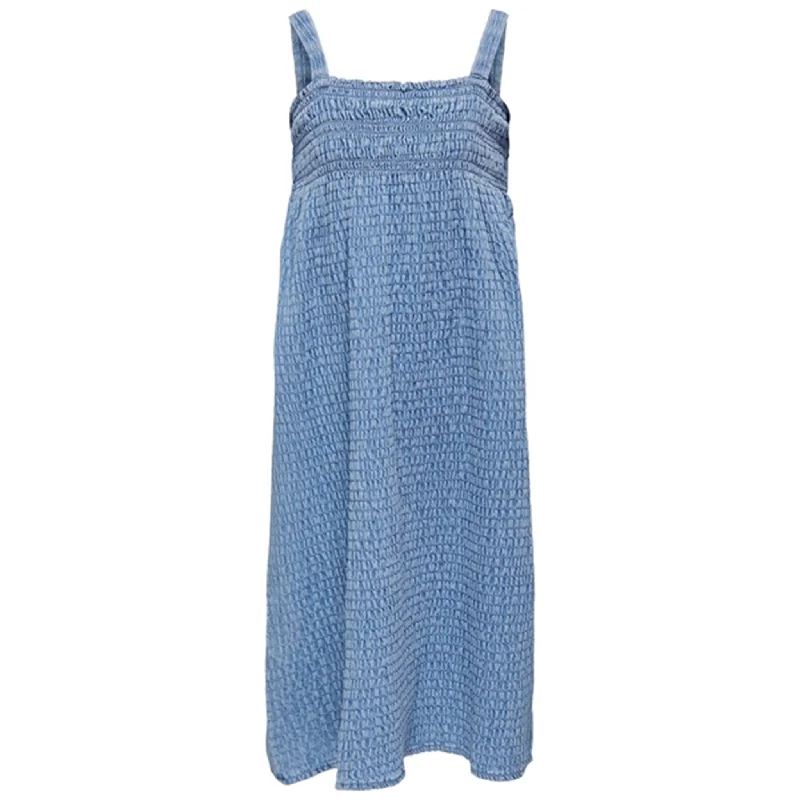 Retro DressKids ONLY Medium Blue Denim Laurel Vaffle Denim Dress