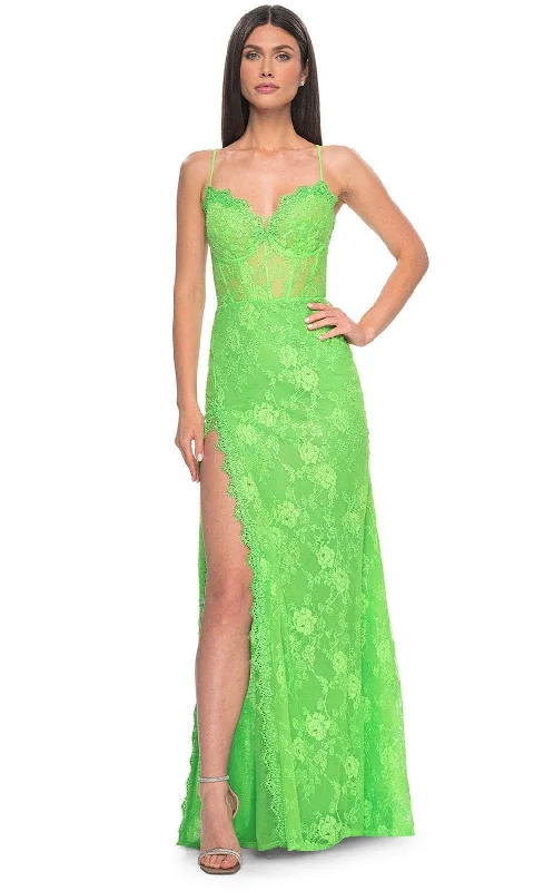 TightmatchLa Femme 32441 - Scalloped Lace Sheath Prom Gown