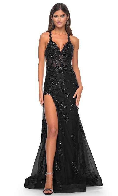 TightvictoryLa Femme 32107 - Sequin Appliqued Sheath Prom Gown