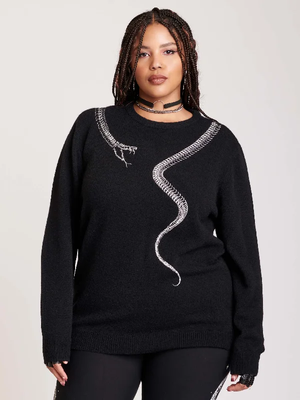 Scoop Neck Knit TopsEmbroidered Snake Sweater