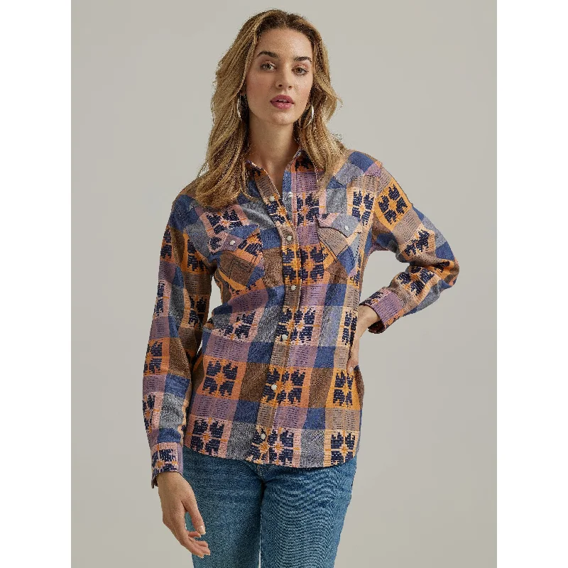 Festival ShirtsWrangler Women's Western Boyfriend Snap Shirt