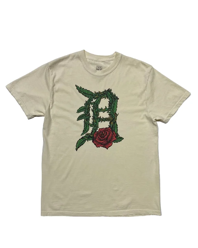 Distressed T-ShirtsInk Detroit - Old English D Rose - T-Shirt - Natural