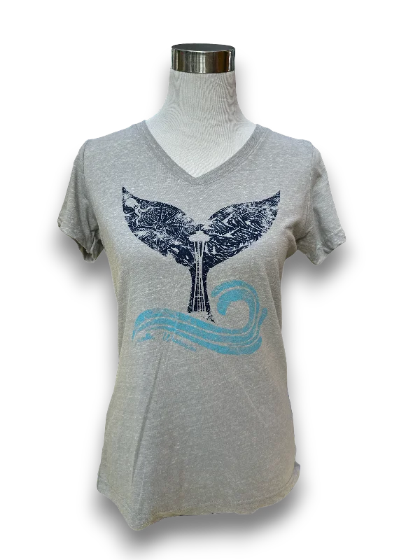 Layered T-ShirtsWhale Tail Tee