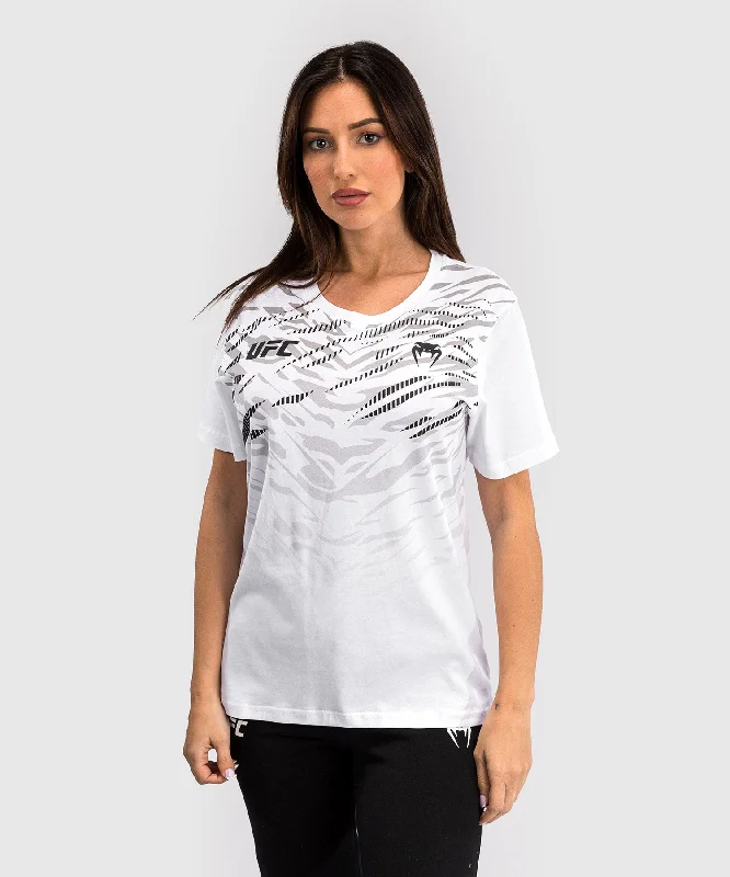 Reflective T-ShirtsUFC Fusion by Venum Replica Women’s Short Sleeve T-Shirt - White