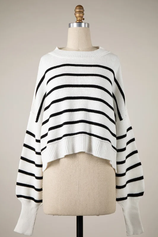 CroptopcustomRylan Stripe Crewneck Crop Sweater: Ivory/Black